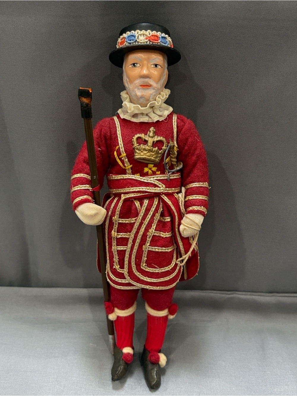 Peggy Nisbet Vintage Collector Beefeater Tower of London Doll Made in England
